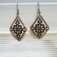 Item thumbnail for item 3544e337-078a-43a2-b799-54213bf8a567