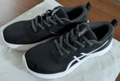 asics スニーカー 23.0