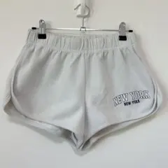 フォーエバー21 ショートパンツ 白 S スウェット 部屋着 ダンス 夏 運動