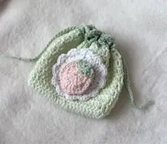 いちご　巾着　かぎ編み　ハンドメイド