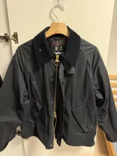 金金具/24AW/未使用近】バブアー　アラーストン　ワックスJKT UK8　黒 金金具/24AW/未使用近】バブアー アラーストン ワックスJKT UK8 黒