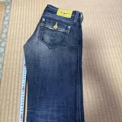 Levi's ダークブルー ジーンズ