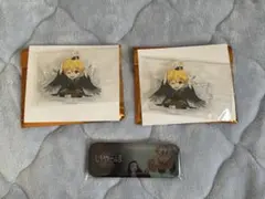 鬼滅の刃★アクリルスタンド　缶バッジ【我妻善逸】