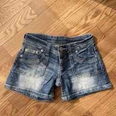 Item thumbnail for item 0d96243c-1a17-434f-be2f-3abc53d0ffef