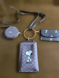 スヌーピー スマホショルダーバッグ茶色