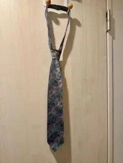 ネクタイ　花柄　アート　古着
