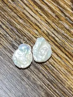 特　大粒　高品質　花びら　淡水　パール　14kgfチャーム P-126