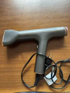 MAGNET クレイツ　 ヘアードライヤー 本体　中古 MAGNET クレイツ ヘアードライヤー 本体 中古 - メルカリ
