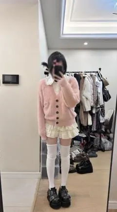 ホワイト リブ編み 膝上丈ソックス