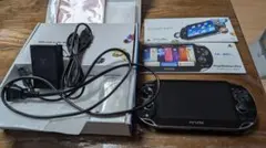 PSVita PCH-1100 16Gメモリーカード付きポーチ付き