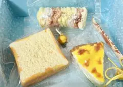 人気スクイーズ　3点セット　食パン　チーズケーキ