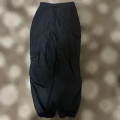 GU ジーユー　パラシュートカーゴパンツ　Sサイズ
