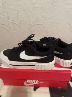 ナイキ コート レガシー リフト ウィメンズシューズ