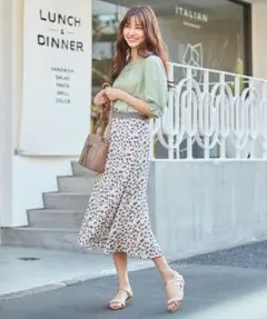 anySiS ＊【洗える】アシメフレ スカート　サイズ2