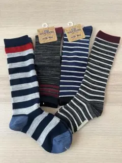 新品 ストライプデザイン ハイソックス 4足セット