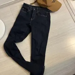 UNIQLOジーンズ 140～150cmくらい