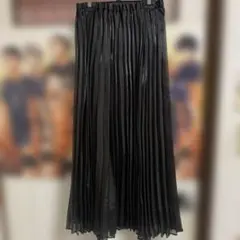 黒のプリーツスカート ゴムウエスト