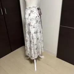 【リランドチュール】花柄フレアロングスカート　M