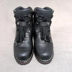 Item thumbnail for item fa542320-e06a-4718-a6a1-e3635dafc9ab