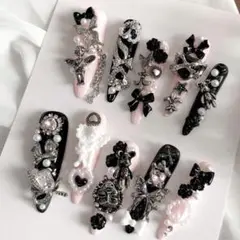 ネイルチップ　ギャル　姫ギャル　サブカル　ゴテゴテ　地雷系　y2k ピンク黒