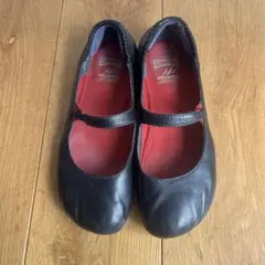 Camper Alicanta ブラック フラットシューズのサムネイル