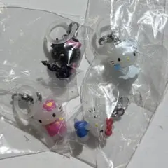 ハローキティ めじるしアクセサリー 4個セット