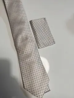 冠婚葬祭　ネクタイ　ポケットチーフ付き