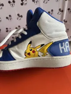adidas Pokémon スニーカー 22cmのサムネイル