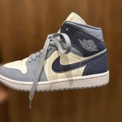 週末セール！Air Jordan 1 ブルー/ホワイト ハイカットスニーカーのサムネイル