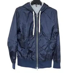 ネイビー ナイロンパーカー ユナイテッドアローズ タイト キレイめ 光沢