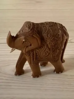 木製彫刻 象 約8cm
