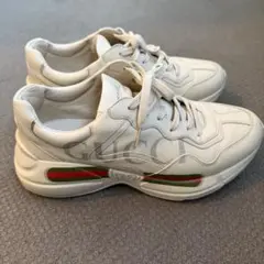 GUCCI ロゴ レザー スニーカー　サイズ9 28センチ