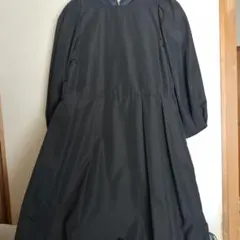 アーバンリサーチ　 LA MAISON 袖ボリュームワンピース　黒色