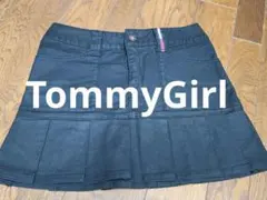 革製ロゴ付き　トミーガール 黒 フレアミニスカート