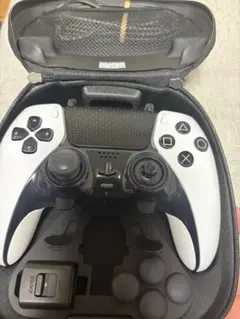 PS5 DualSense edgeワイヤレスコントローラー