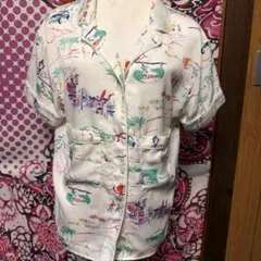 リリィブラウン　アロハシャツ　中古のサムネイル