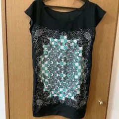 セシルマクビー　オリエンタル柄プリント 半袖チュニック