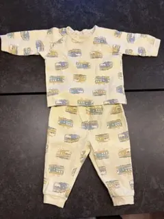 長袖　パジャマ 電車　80cm