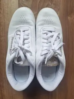 【即決のみ】Reebok Classic ホワイト スニーカー 23.5cm