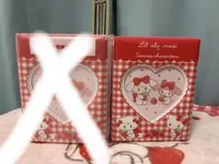 Lil a la mode by mikko サンリオ カード収納ファイル 赤