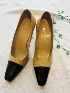 【極美品】DIANA ダイアナ スクエアトゥパンプス24本革バイカラー黒ベージュ