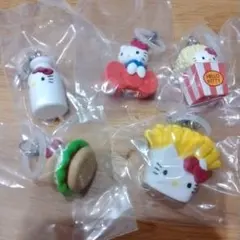 ハローキティ　アメリカンデザインめじるしアクセサリー