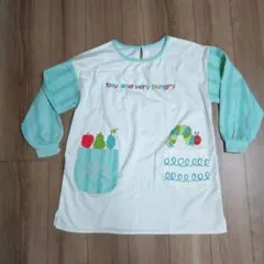 エプロン　保育士　はらぺこあおむし