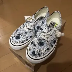 ★希少★新品未使用 VANS スニーカー 花柄 Yahoo!オークション -「vans スニーカー 花柄」の落札相場・落札価格