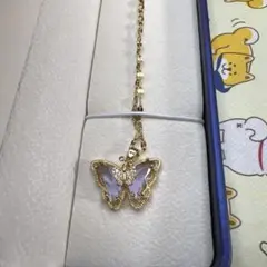 蝶ネックレスのサムネイル
