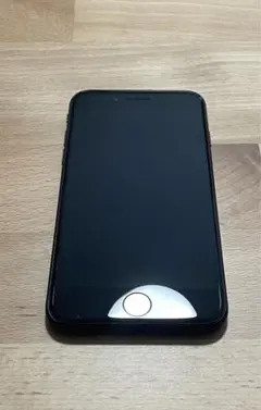 Apple iPhone 7 ブラック 本体