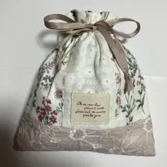 6 花柄刺繍の中型巾着袋 最終価格