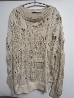 ZARA ダメージニット 白