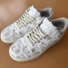 ナイキ　スニーカー　NIKE コートビジョン　24.0cm 刺繍デザイン