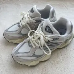 New Balance 9060 ホワイト/グレー
